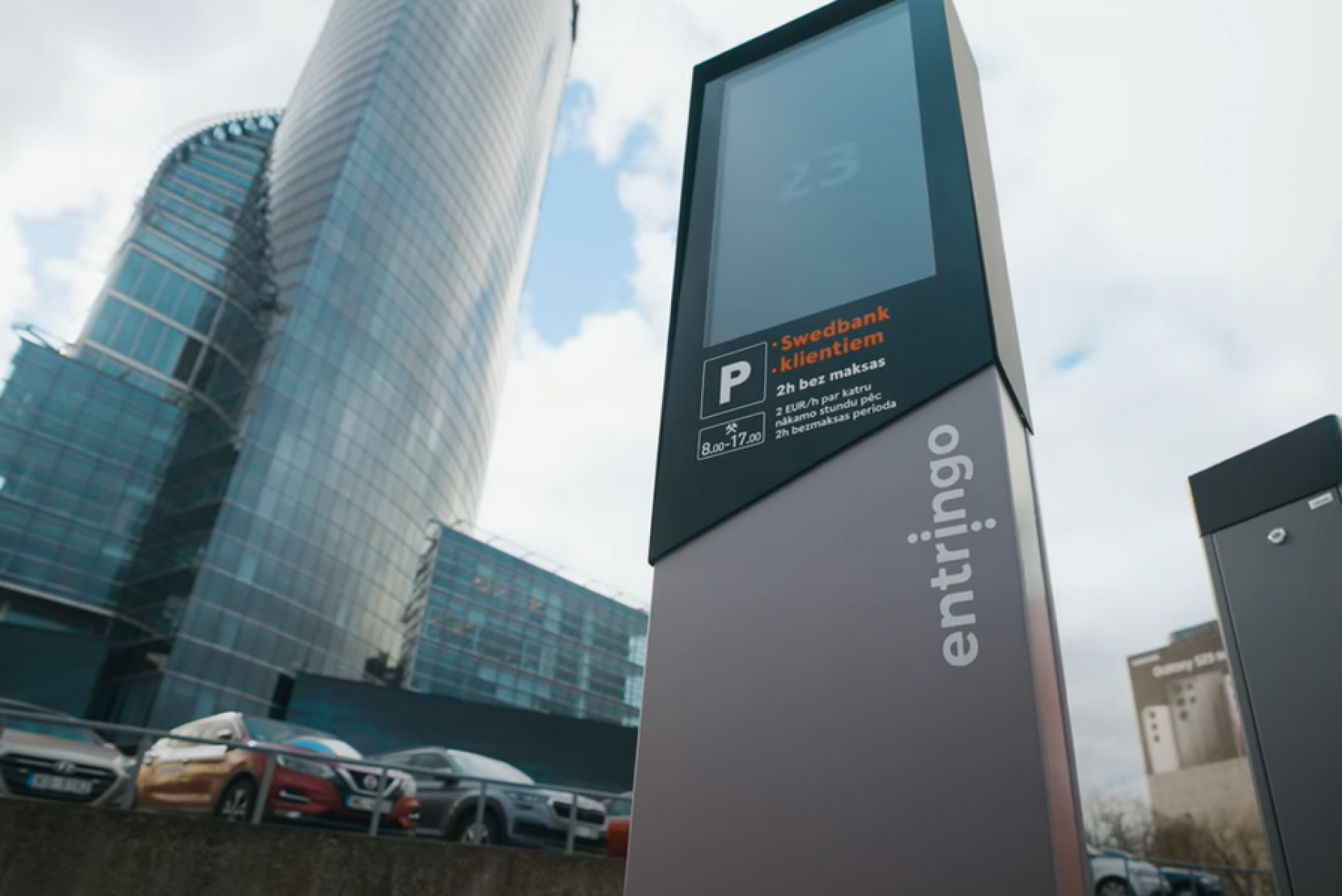 Automated parking solution in the Swedbank Central Building Entringo